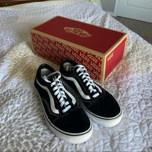Black Low Vans